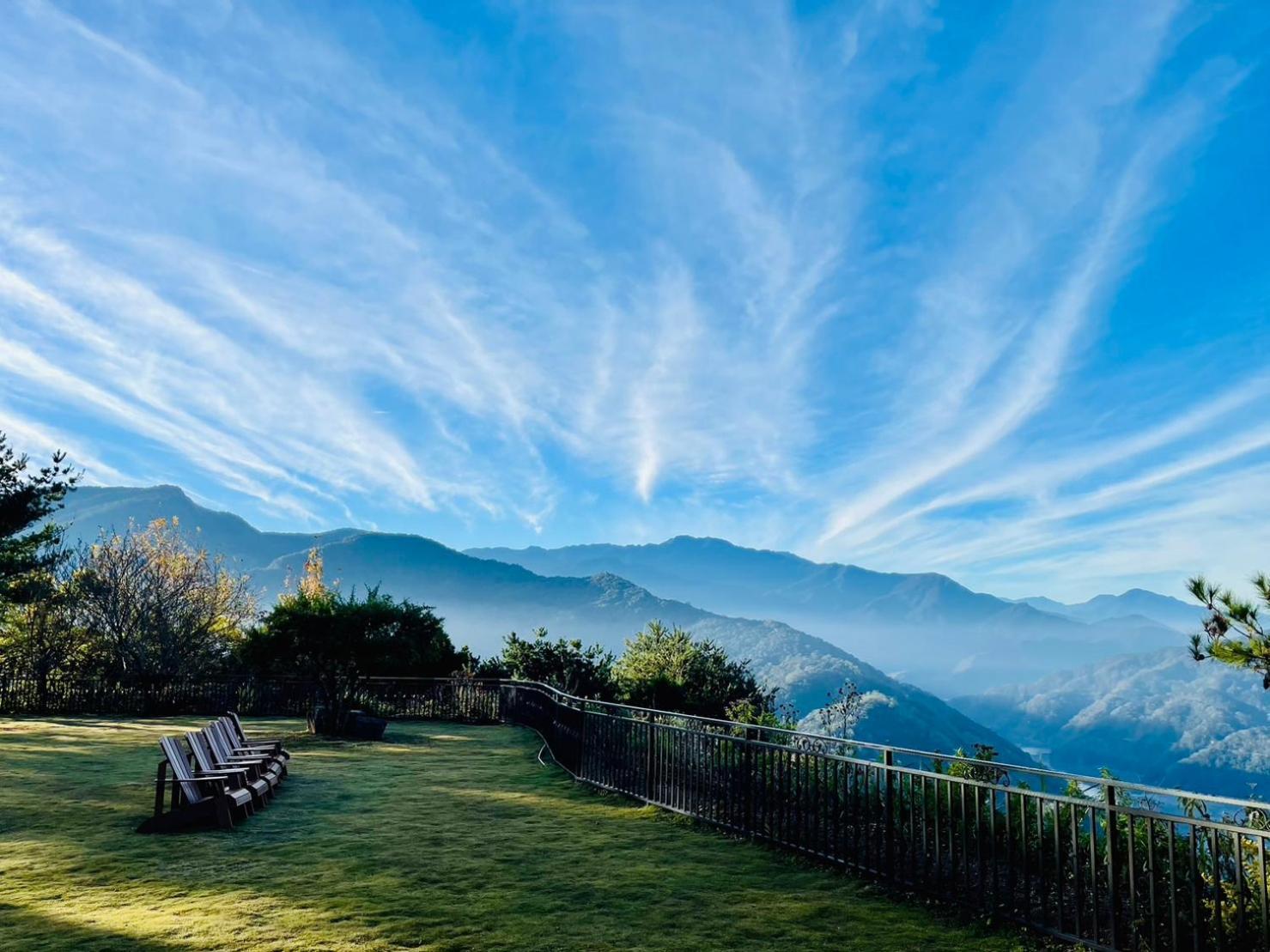 Junyi Landscape Villa Ренай Экстерьер фото